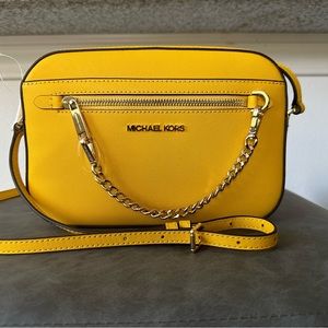Michael Kors Jet Set Large EW Zip Chain Leather Camera Crossbody Bag Yellow